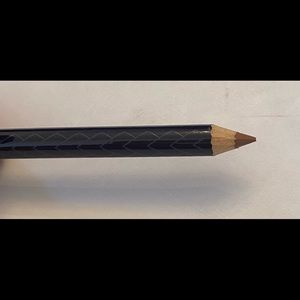 Brand new, never used Dragun Beauty lip job liner and sharpener